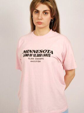 80s Fishing T-Shirt (XL) pink vintage ironic funny graphic minnesota pastel